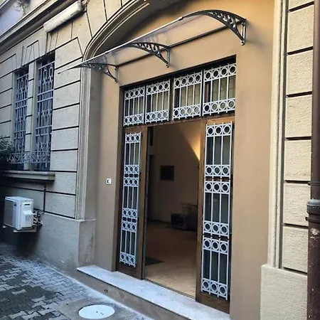 Apartment Silenzioso Loft Vicino Alla Stazione Centrale *
