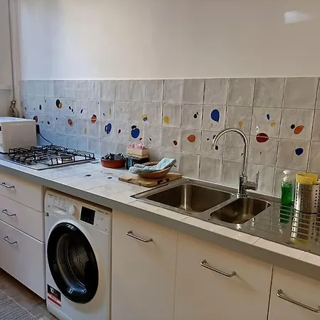 Silenzioso Loft Vicino Alla Stazione Centrale Milan