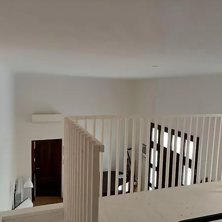 Apartment Silenzioso Loft Vicino Alla Stazione Centrale